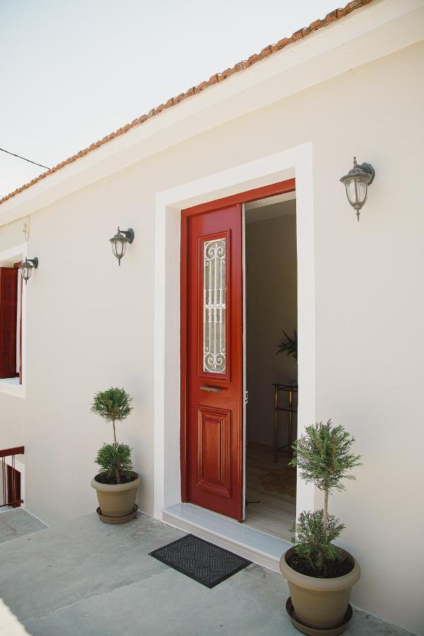 Yard Rooms Corinth ภายนอก รูปภาพ