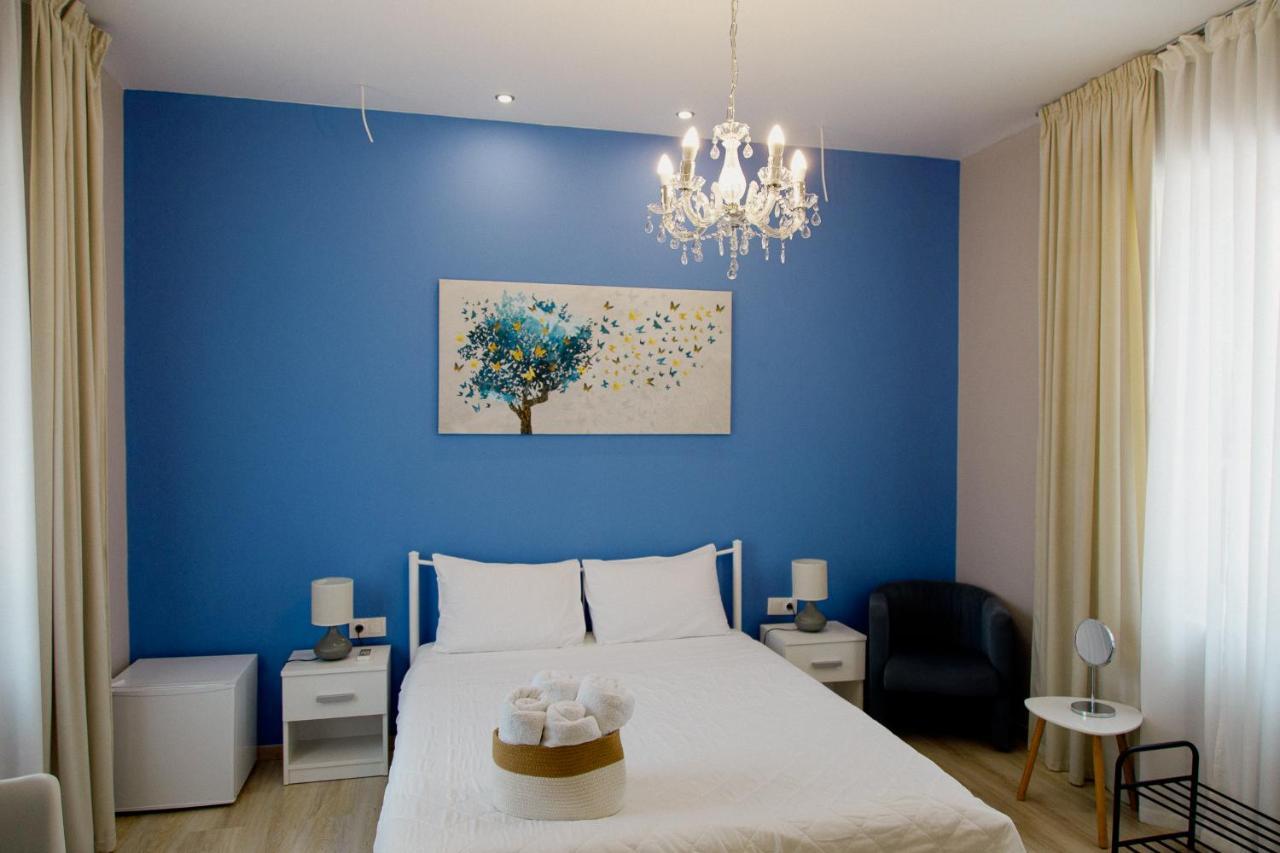 Yard Rooms Corinth ภายนอก รูปภาพ